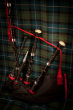 MacRaeBagpipes253Edit